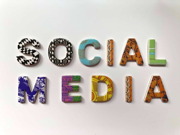 Comment l'utilisation des réseaux sociaux peut booster votre SEO