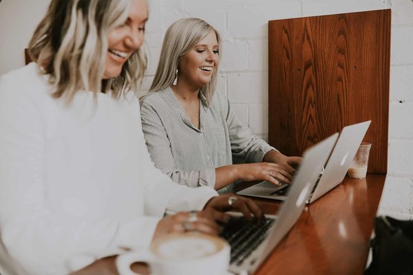 Maîtrisez l'Art de la Création de Contenu Viral pour un SMO Impactant